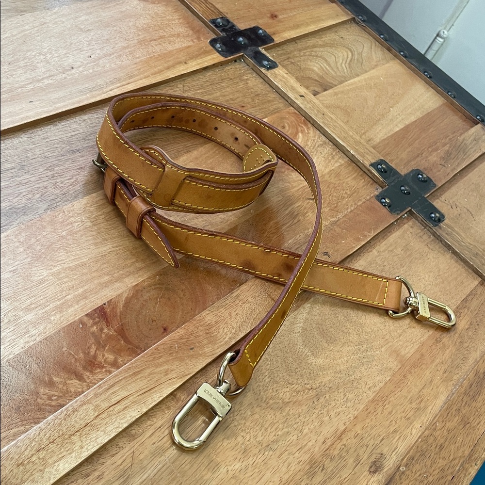 Louis Vuitton Tan Leather Bag Strap